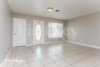 3611 NW 36th St in Lauderdale Lakes, FL - Building Photo - Building Photo
