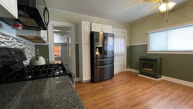 4521 Rist Canyon Rd in Laporte, CO - Building Photo - Building Photo