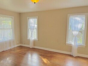3310 Blumie St in Austin, TX - Building Photo - Building Photo