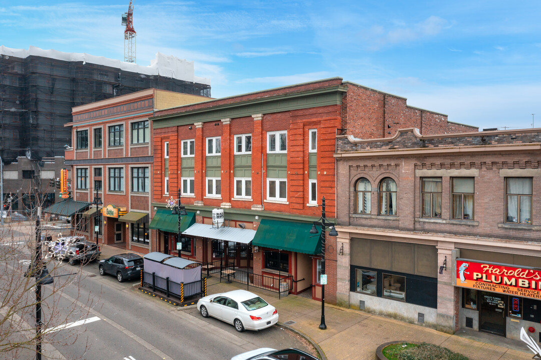 The 122 Building in Auburn, WA - Foto de edificio