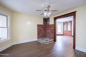 22 Swan St in Schenectady, NY - Building Photo - Building Photo