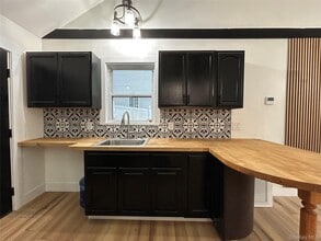 765 Meadow Rd in Smithtown, NY - Building Photo - Building Photo