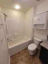 2145 Wilsons Plover Cir in Navarre, FL - Building Photo - Building Photo