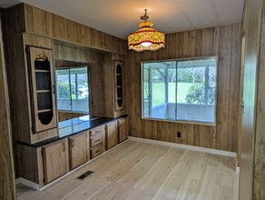 38227 Squaw Valley Rd in Yokuts Valley, CA - Building Photo - Building Photo