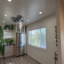 11068 Plainview Ave in Tujunga, CA - Building Photo - Building Photo