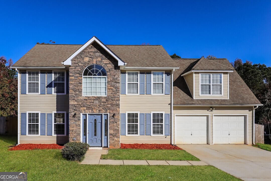 1055 Field View Dr in Mcdonough, GA - Building Photo