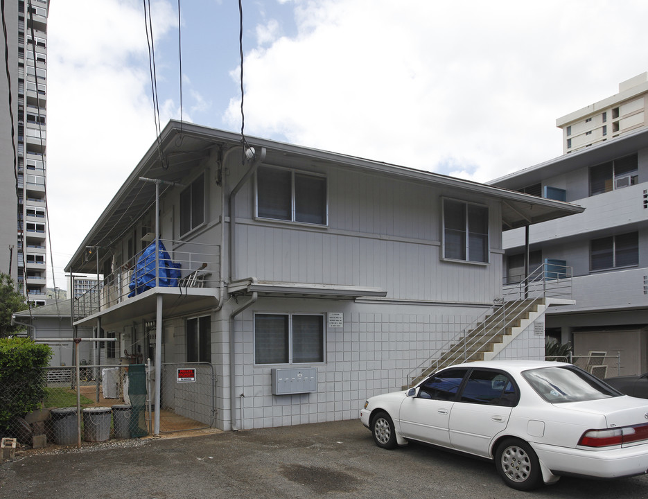 2112 Fern St in Honolulu, HI - Building Photo