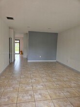 16293 SW 71st Terrace in Miami, FL - Building Photo - Building Photo