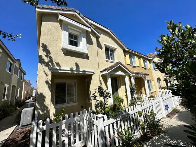 1431 Trouville Ln in Chula Vista, CA - Building Photo - Building Photo