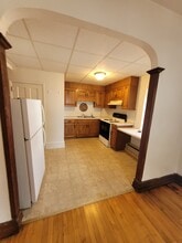 217 York St, Unit 2FF2 in Hanover, PA - Building Photo - Building Photo