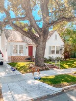 2315 Dwight Way in Stockton, CA - Building Photo