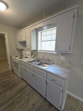 600 E 7th St in Russellville, AR - Building Photo - Building Photo