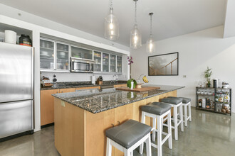 1315 Washington St, Unit 2 in Boston, MA - Building Photo - Building Photo