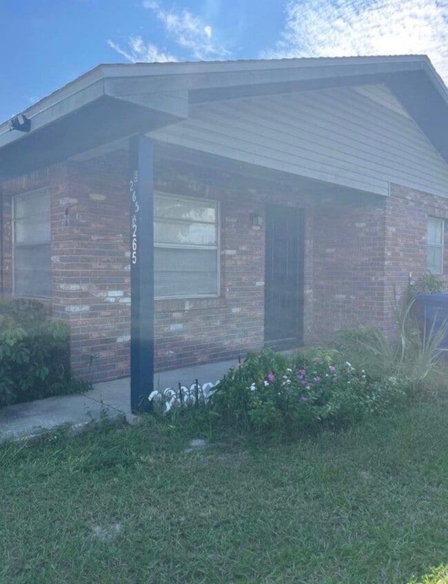 property at 265 25th St SW