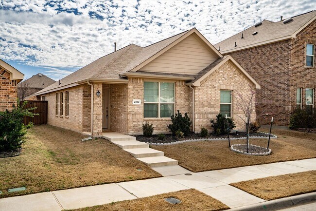 property at 2332 Rosaline Dr