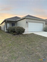 328 Havarti Wy in New Braunfels, TX - Building Photo
