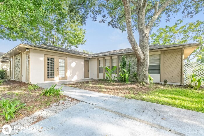 1109 Pace Dr NW in Palm Bay, FL - Building Photo