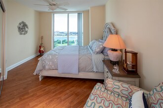 231 Riverside Dr in Holly Hill, FL - Building Photo - Building Photo