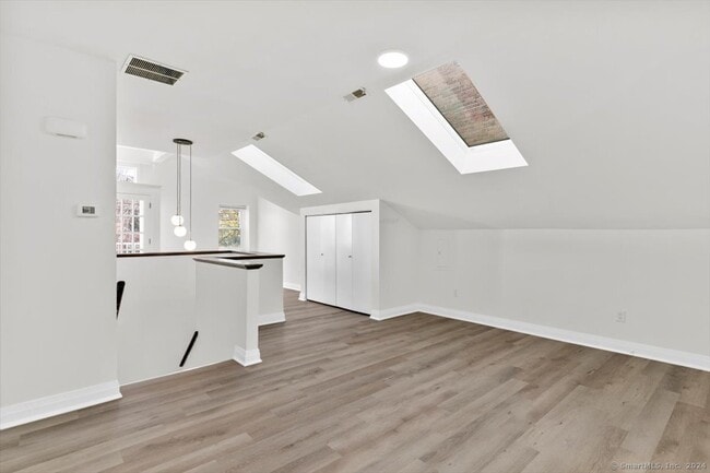 972 State St in New Haven, CT - Building Photo - Building Photo