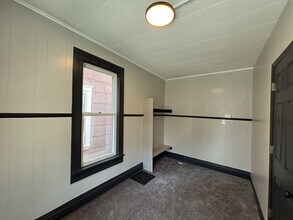 527 5th St SW in Massillon, OH - Building Photo - Building Photo