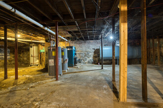 12 Birch St in Fitchburg, MA - Building Photo - Interior Photo