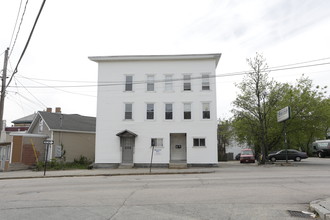 510 Maple St in Manchester, NH - Foto de edificio - Building Photo