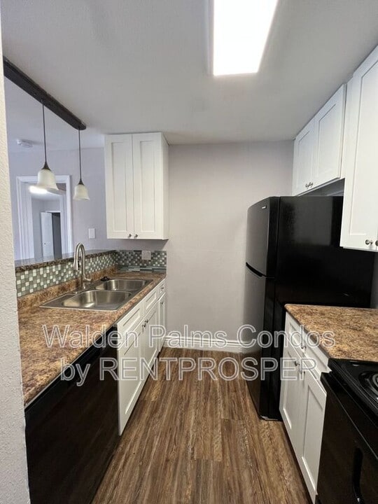 4720 Walden Cir in Orlando, FL - Building Photo