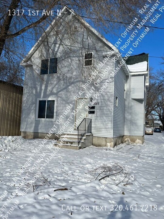 1317 1st Ave N in Fargo, ND - Building Photo