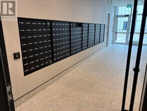 20 All Nations Dr in Brampton, ON - Building Photo - Building Photo