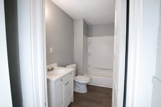 10514 Mount Auburn Ave, Unit Downstairs in Cleveland, OH - Building Photo - Building Photo