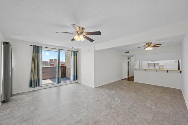 property at 3431 N Hills Dr