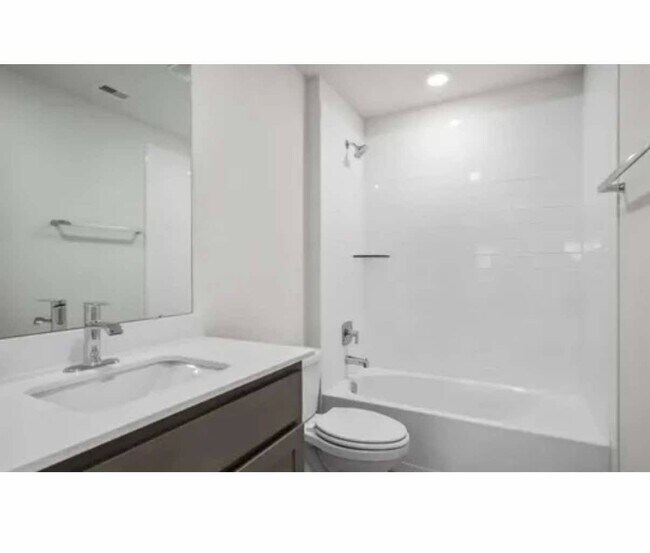 property at 1218 Amistad Lp