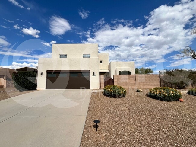 9202 N Camino del Fierro in Tucson, AZ - Building Photo - Building Photo