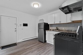 53 Lord Ave in Bayonne, NJ - Building Photo - Building Photo