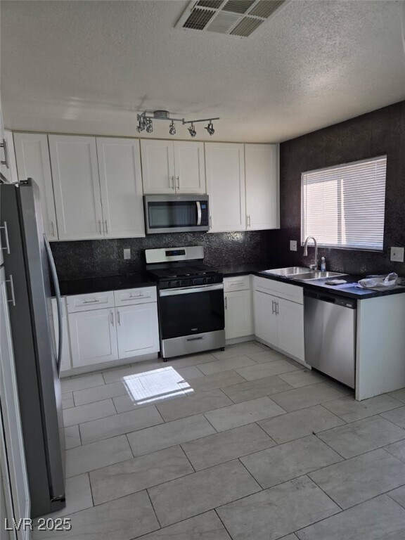 1905 Harvest Dr in Las Vegas, NV - Building Photo - Building Photo