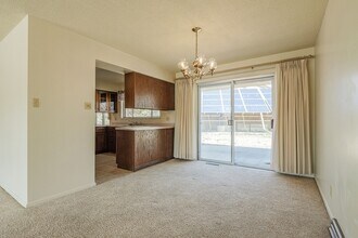 328 Mayfair Dr in Grand Junction, CO - Building Photo - Building Photo