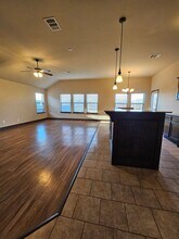 725 Accipiter St in Norman, OK - Building Photo - Building Photo