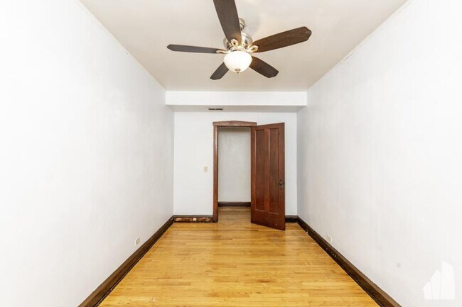 3312 W Armitage Ave in Chicago, IL - Building Photo - Building Photo
