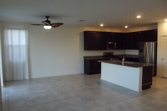 9102 Wagon Spoke Ct in Oro Valley, AZ - Building Photo - Building Photo