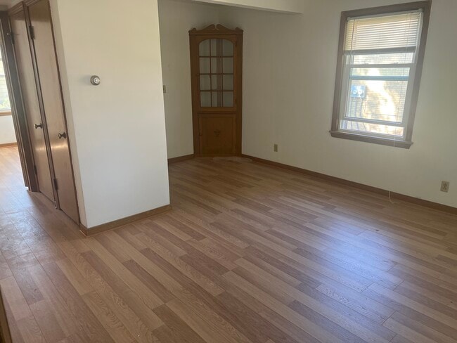 3171 S 48th St, Unit 1