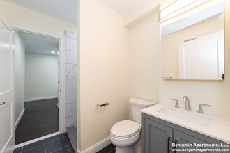 10 Marion St, Unit 001 in Medford, MA - Building Photo - Building Photo