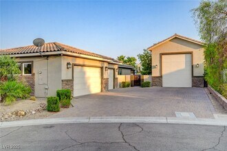 5595 El Camino Rd in Las Vegas, NV - Building Photo - Building Photo