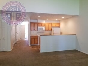 38981 Cascadia Village Dr in Sandy, OR - Building Photo - Building Photo