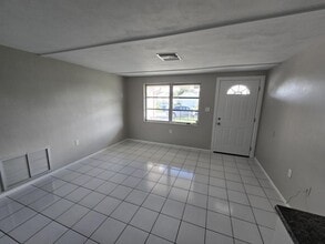 3614 Harvard Dr in Holiday, FL - Building Photo - Building Photo