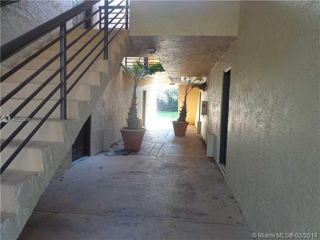 911 Lyons Rd, Unit 2202 in Coconut Creek, FL - Building Photo - Building Photo