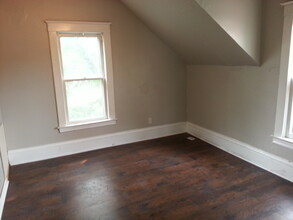 918 Fulton St SE, Unit 2 in Minneapolis, MN - Building Photo - Building Photo