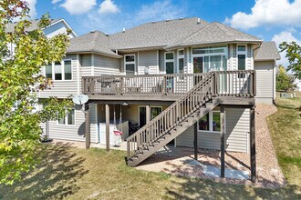 14978 Buena Vista Dr in Clive, IA - Building Photo - Building Photo