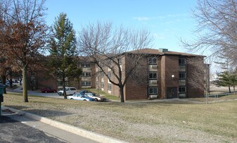 Stonecrest Apartments