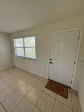 6750 Snow White Dr in Jacksonville, FL - Building Photo - Building Photo