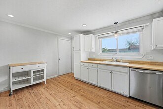9416 Jason Way in Thornton, CO - Building Photo - Building Photo